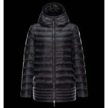 2025秋冬 抜群の雰囲気が作れる! MONCLER モンクレール ダウンジャケット