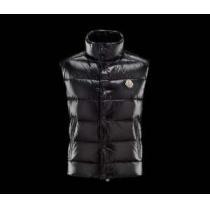 新入荷 MONCLER モンクレール根強い人気のある ダウンジャケット