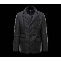 高級感溢れるデザイン! 2025秋冬 MONCLER モンクレール ダウンジャケット