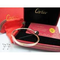 大人のおしゃれに 2026春夏 CARTIER カルティエ バングル.225.