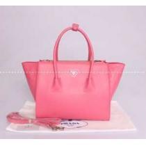 2026春夏 新作 PRADA プラダ 大人のおしゃれに 手持ち&ショルダー掛け2619.68.