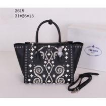 ◆モデル愛用◆ 2026 PRADA プラダ  手持ち&ショルダー掛け 2619.68.