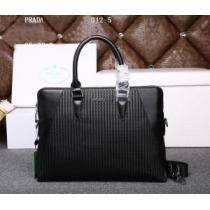 PRADA プラダ 完売品！2026 メンズ用 手持ち&ショルダー掛け 012-5.57.