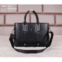 PRADA プラダ ～希少 2026 メンズ用 手持ち&ショルダー掛け 2491.57.