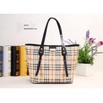 BURBERRY バーバリー 2025 人気が爆発 シンプルな外観 レディースショルダーバッグ50431.48..48.