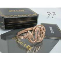 贈り物にも◎ 2026春夏 BVLGARI ブルガリ バングル.229.