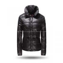 新作登場 2026-14秋冬新作 女性用 モンクレール MONCLER ダウンジャケット
