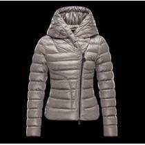 大人のおしゃれに 2025秋冬 MONCLER モンクレール ダウンジャケット