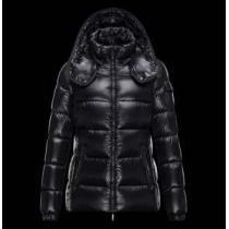 2026秋冬 一味違うケーブル編みが魅力満点 MONCLER モンクレール ダウンジャケット
