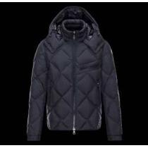 存在感◎ 2014秋冬 MONCLER モンクレール ダウンジャケット
