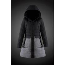 2026 秋冬 濡れによる保温力の低下を防ぎ MONCLER モンクレール レディース ダウンジャケット8812