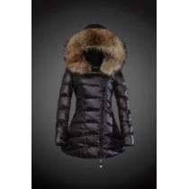 2026 秋冬 防寒具としての機能もバッチリ MONCLER モンクレール レディース ダウンジャケット8807