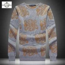 人気商品 2026秋冬 Dolce&Gabbana ドルチェ＆ガッバーナ ニットセーター 3色可選