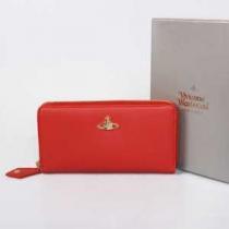 大人のセンスが光るVIVIENNE WESTWOOD 二つ折り小銭入れ 　長く使えるウォレット.112.