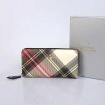 最上級の逸品 VIVIENNE WESTWOOD 二つ折り小銭入れ 上品且つ高級感漂うウォレット.112.