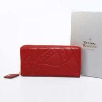 主張しすぎないVIVIENNE WESTWOOD 二つ折り小銭入れ 長財布　ウォレット.112.