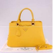 2026新作 PRADA プラダ 贈り物にも◎レディース手持ち&ショルダー掛け2248.68.