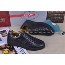 人気激売れ新作 PRADA プラダ カジュアルシューズ