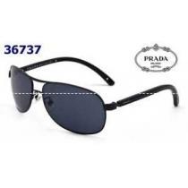 夏コーデに 2026 PRADA プラダ サングラス