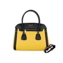 ～希少 2026春夏 新作 PRADA プラダ 手持ち&ショルダー掛け2596.68.