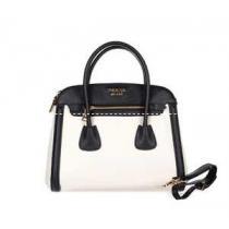 2026春夏 新作 PRADA プラダ★安心★追跡付 手持ち&ショルダー掛け2596.68.