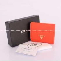 2026新作 PRADA プラダ 高級感演出 レディース財布1760.105.