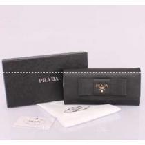 ◆モデル愛用◆2026新作 PRADA プラダ レディース長財布1168.105.