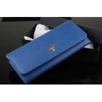 大人のおしゃれに 2026 PRADA プラダース長財布.105.