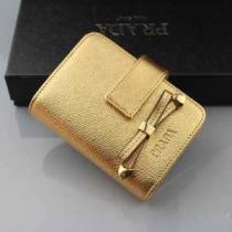 美品！ 2026 PRADA プラダース長財布.105.