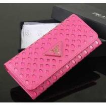 抜群の雰囲気が作れる!2026 PRADA プラダース長財布.105.
