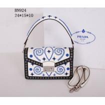 希少 2026 PRADA プラダ  手持ち&ショルダー掛けBN924.68.