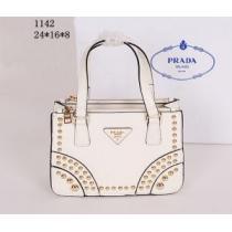 2026 夏コーデ PRADA プラダ  ハンドバッグ 1142.68.