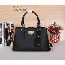 2026秋冬 大人気☆NEW! PRADA プラダ 手持ち&ショルダー掛け 8911.68.