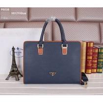 2026秋冬 PRADA プラダ ★安心★追跡付 メンズ用 手持ち&ショルダー掛け P8008.57.