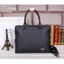 2026秋冬 新品 PRADA プラダ メンズ用 手持ち&ショルダー掛け 5062.57.