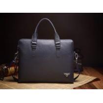 PRADA プラダ 美品！2026 メンズ用 手持ち&ショルダー掛け 6011-5.57.