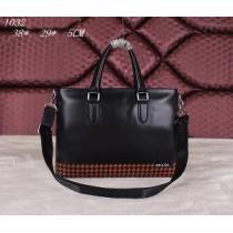 PRADA プラダ 2026 首胸ロゴ メンズ用 手持ち&ショルダー掛け 1032.57.