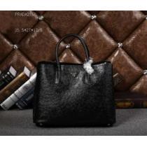 2026 大人気☆NEW! PRADA プラダ 非凡な容量 手持ち&ショルダー掛け 2756.68.