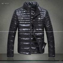 新作 BURBERRY バーバリー ダウンジャケット BLACK