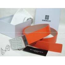 GIVENCHY ジバンシィ 2026春夏 新作 最高ランク 本革（牛皮）ベルト