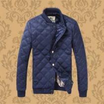 最新作 2026秋冬 BURBERRY バーバリー 綿入れ 3色可選 防寒具としての機能もバッチリ