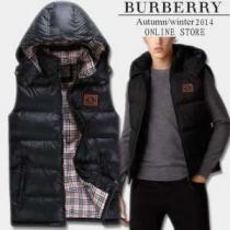 個性派  2026秋冬 BURBERRY バーバリー ダウンベスト 防寒 ゆったりとしたサイズ感 3色可選