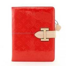 SALE開催 2026新作LOUIS VUITTON ルイ ヴィトン iPadケースカバー.75.