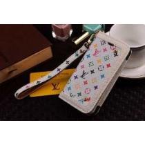 2026春夏 LOUIS VUITTON ルイ ヴィトン SALE!今季 iPhone5/5S 専用携帯ケース.71.