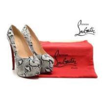 人気が爆発 2026 Christian Louboutin クリスチャンルブタンパンプス