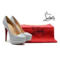 大人気！ 2026 Christian Louboutin クリスチャンルブタンパンプス