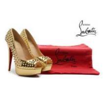 大人のおしゃれに 2025 Christian Louboutin クリスチャンルブタンパンプス