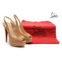 2026 人気激売れ新作  Christian Louboutin クリスチャンルブタンパンプス