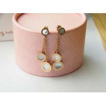 2026秋冬新作 BVLGARI ブルガリ ピアス 美品！.229.