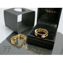 最旬アイテム2026春夏 BVLGARI ブルガリピアス.229.